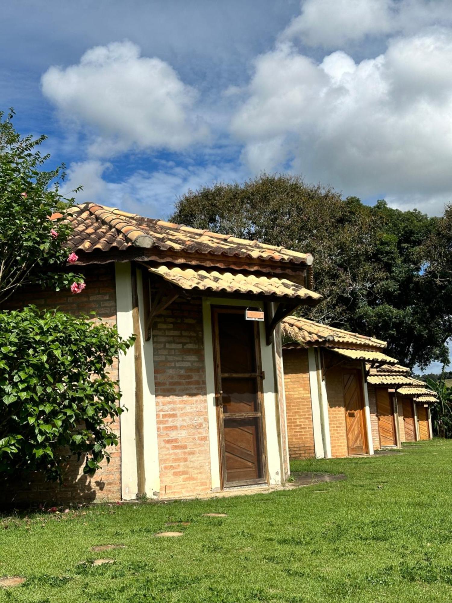 Chales Reviva Sao Sebastiao do Rio Verde Экстерьер фото